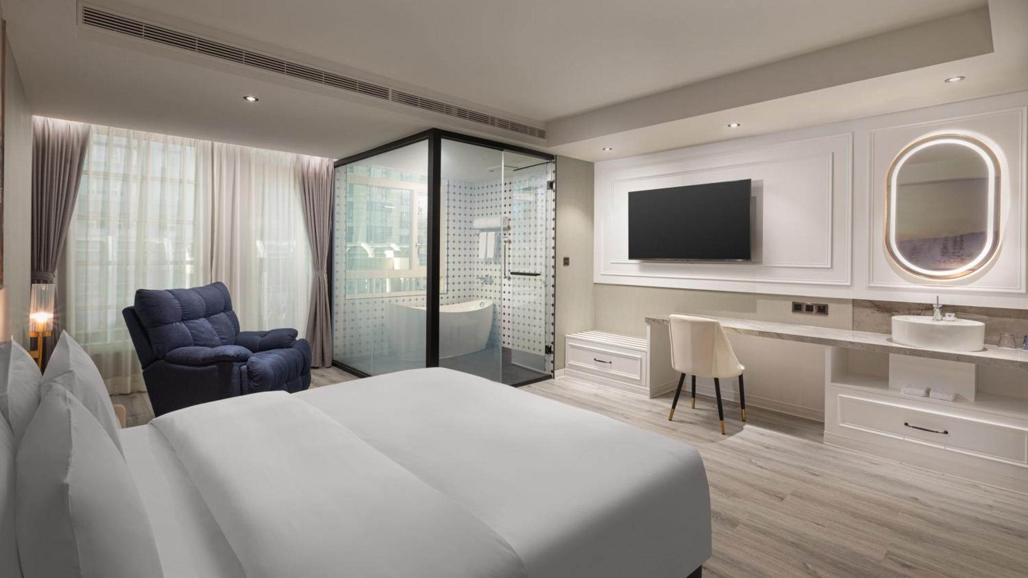 Tryp By Wyndham New Taipei Linkou 新北林口爵怡溫德姆酒店機場捷運mrta9林口站 ภายนอก รูปภาพ