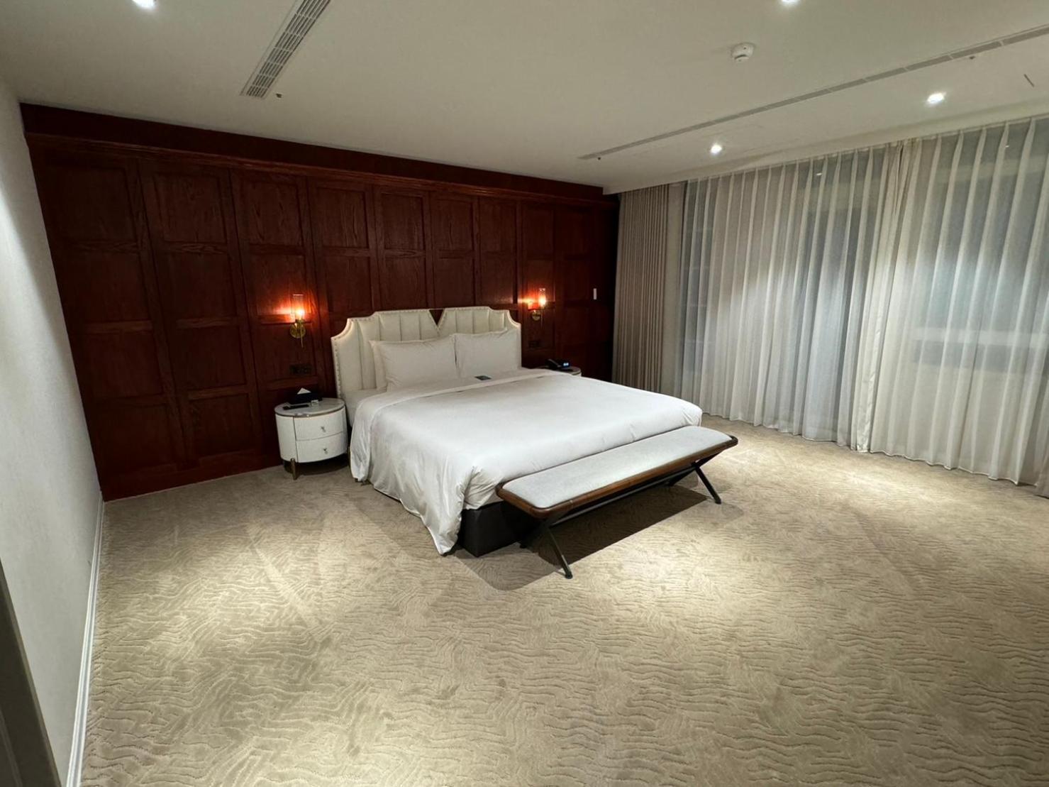 Tryp By Wyndham New Taipei Linkou 新北林口爵怡溫德姆酒店機場捷運mrta9林口站 ภายนอก รูปภาพ